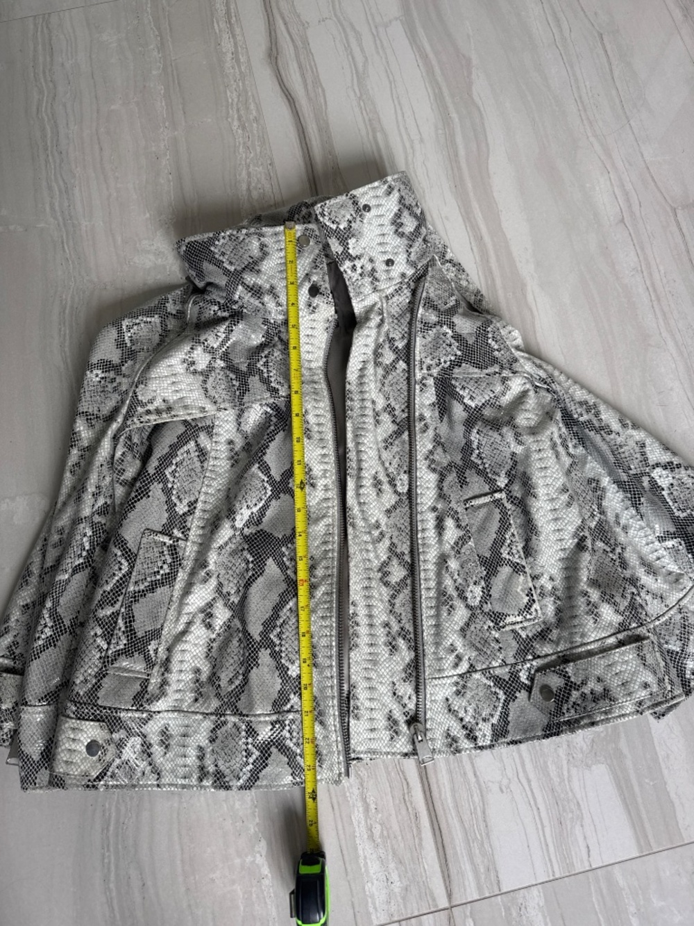 Leather Jacket - Picture 9 of 10